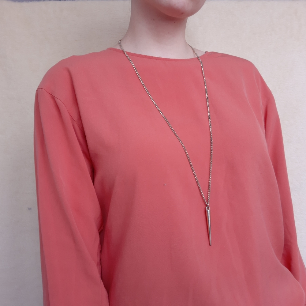Golden chain spike necklace